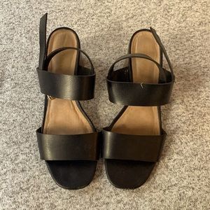 Old Navy Black Heeled Sandals